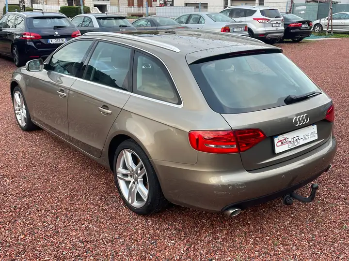 Audi A4 – Image 10