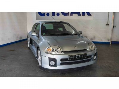 Renault Clio – Image 15