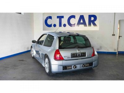Renault Clio – Image 12