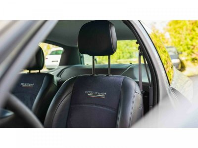 Renault Clio – Image 6