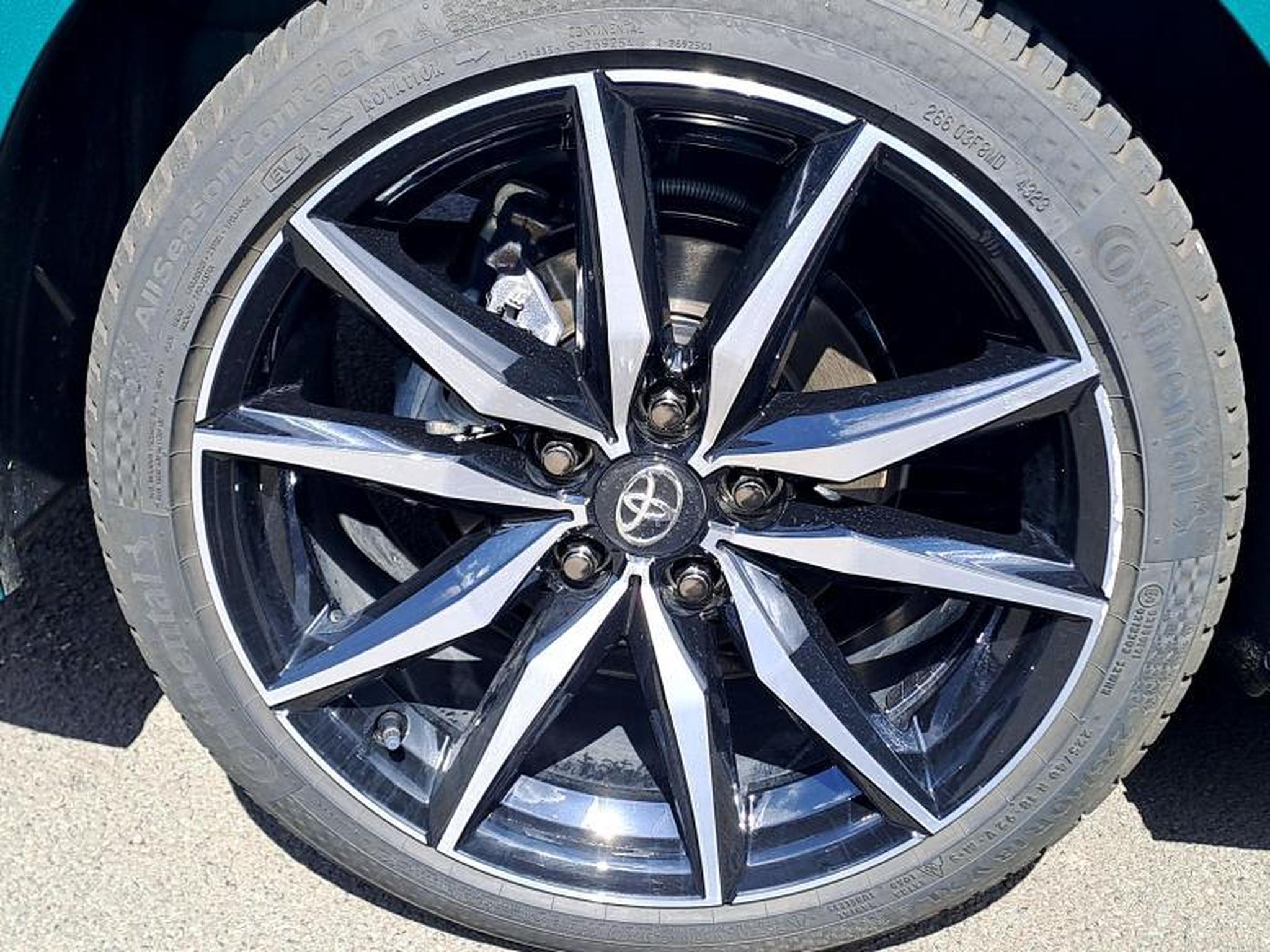 Toyota Corolla – Image 8