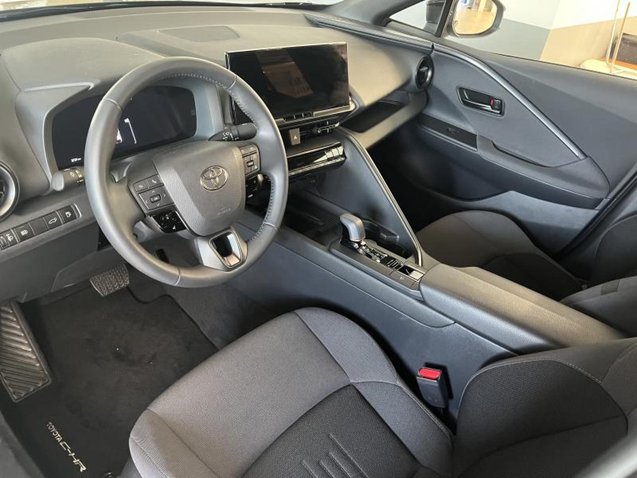 Toyota C-HR – Image 12