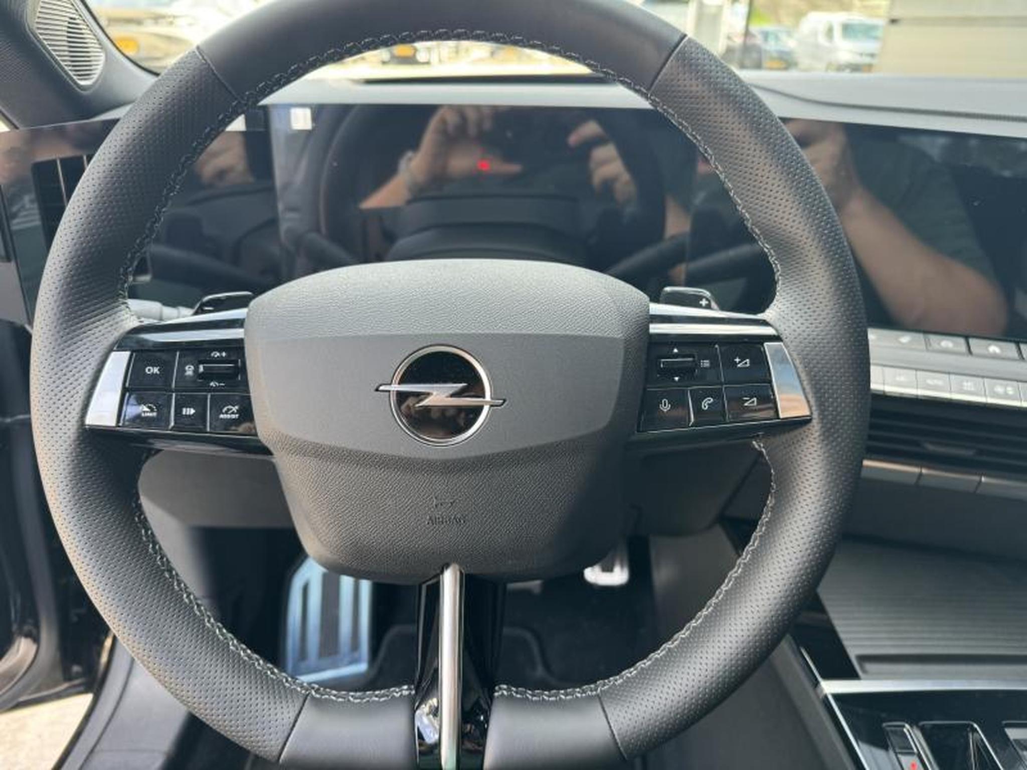 Opel Astra – Image 12