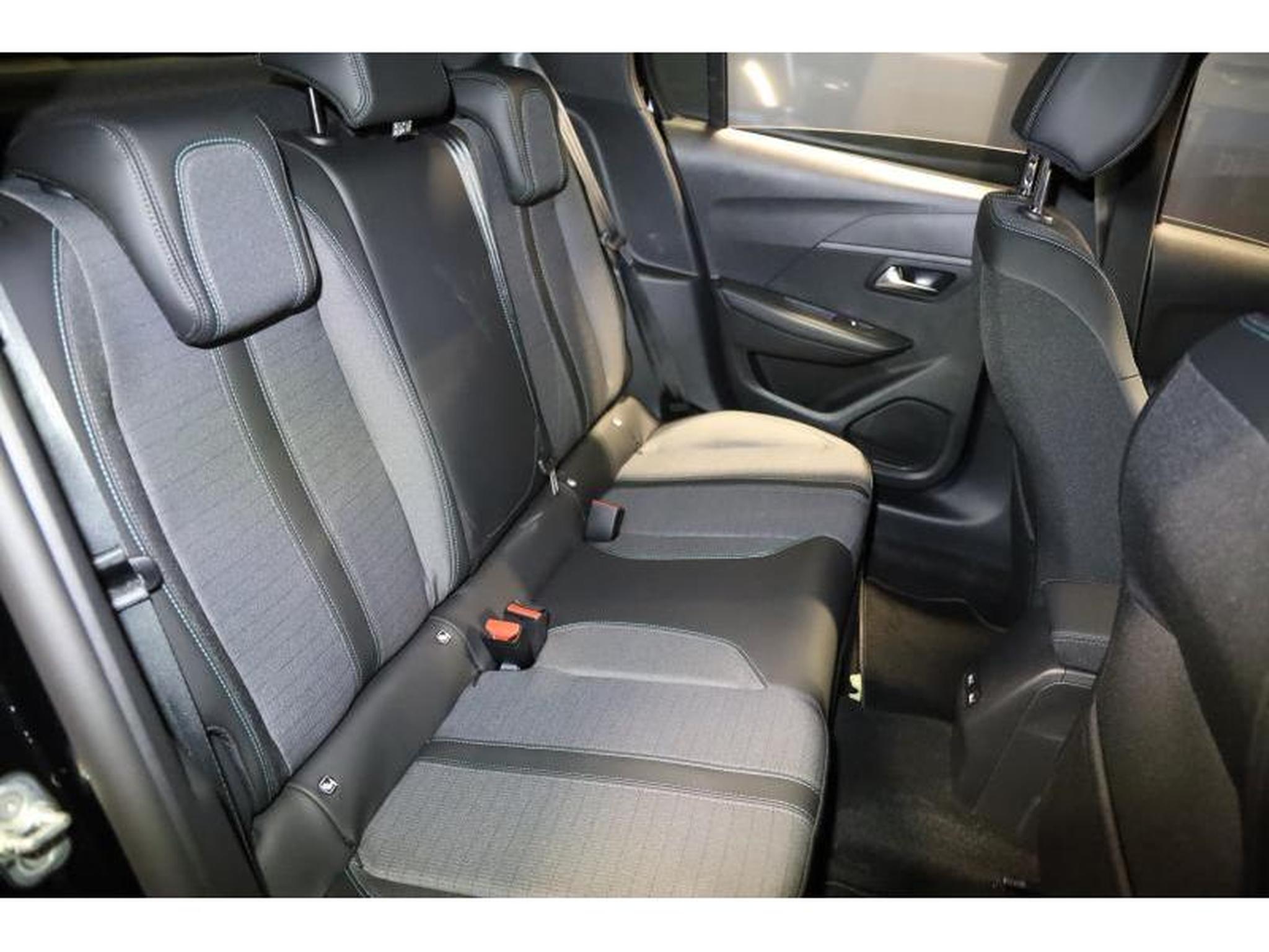 Peugeot 208 – Image 26