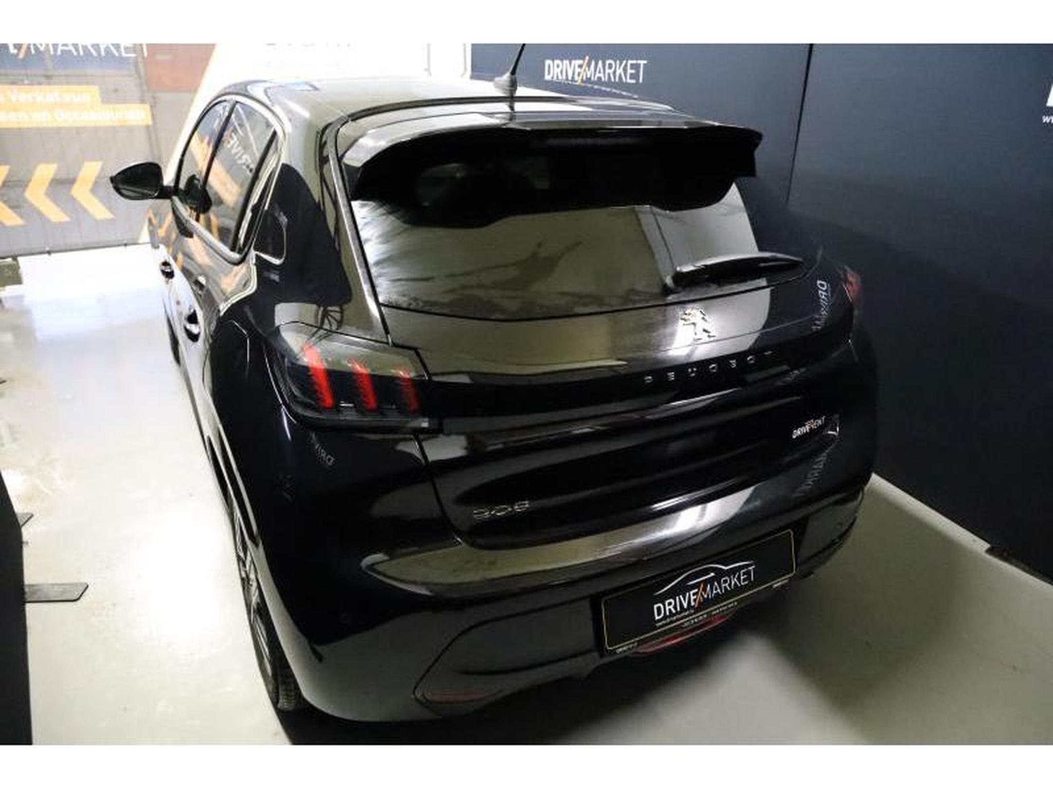 Peugeot 208 – Image 30