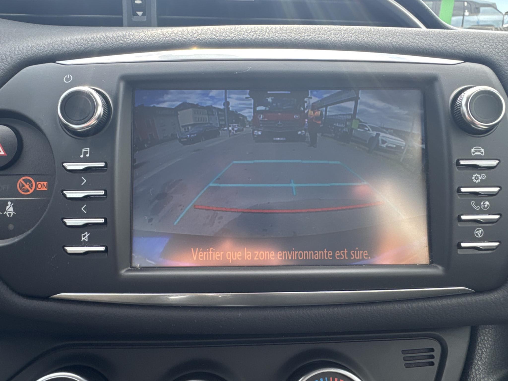 Toyota Yaris – Image 4