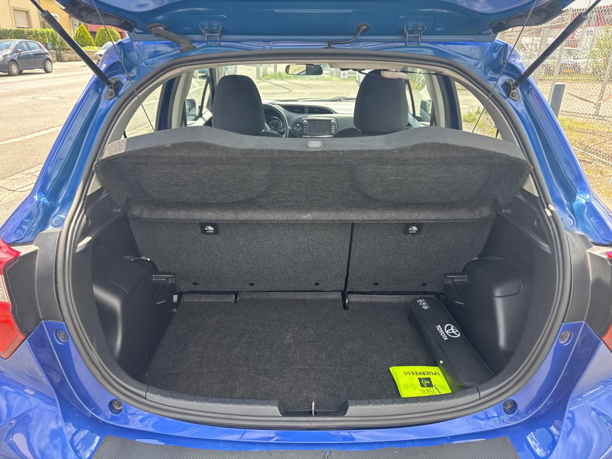 Toyota Yaris – Image 11