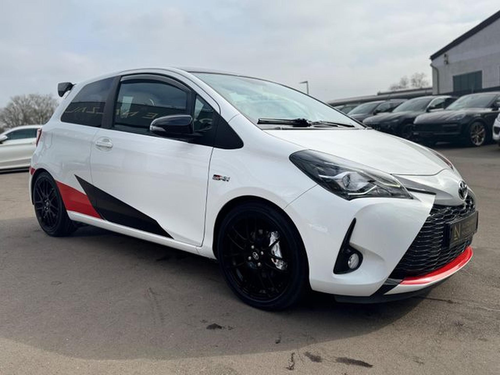 Toyota Yaris – Image 12