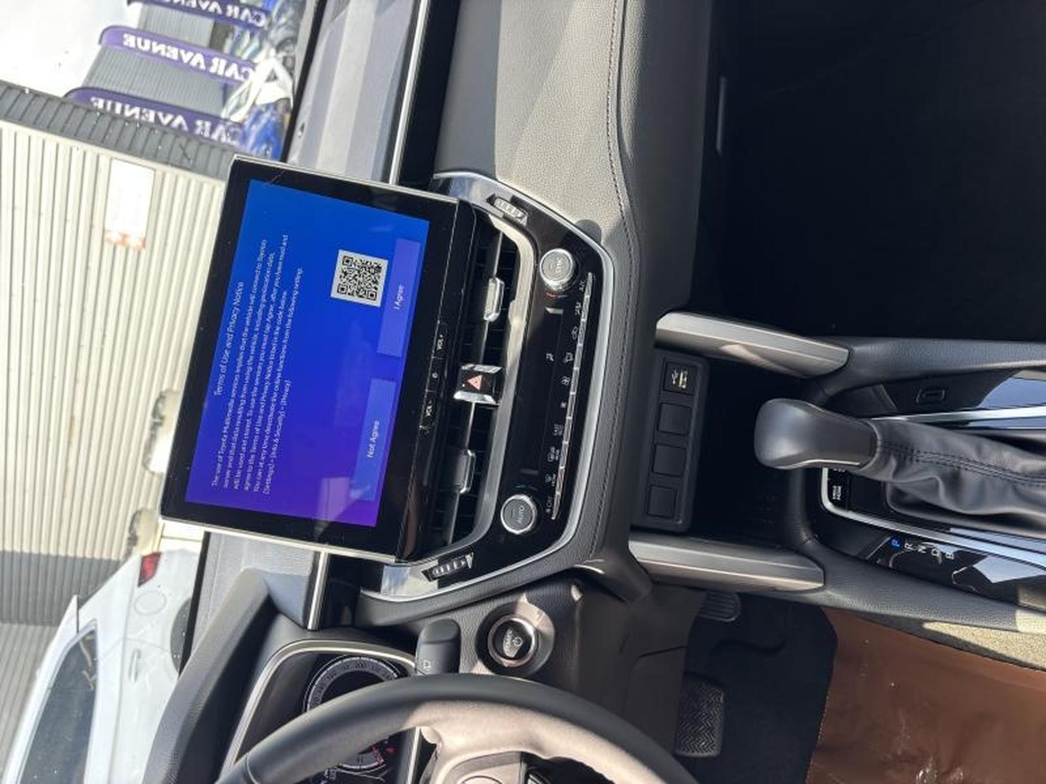 Toyota Corolla – Image 7