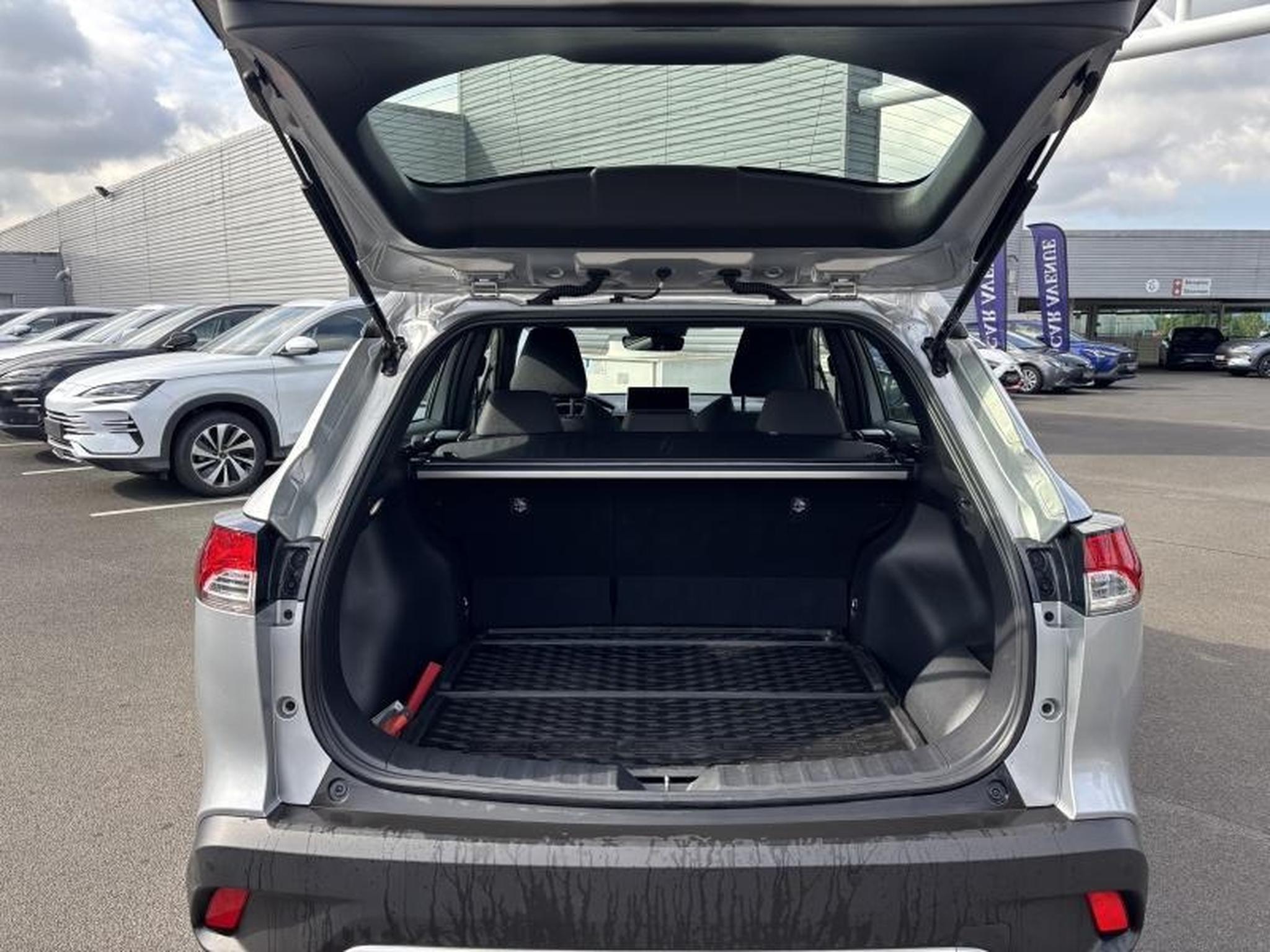 Toyota Corolla – Image 3