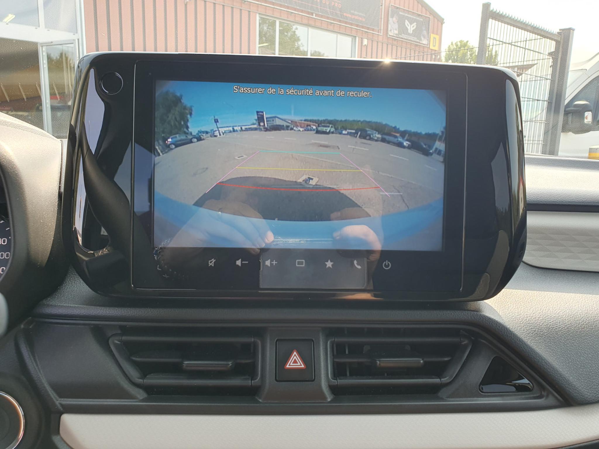 Suzuki Swift – Image 16