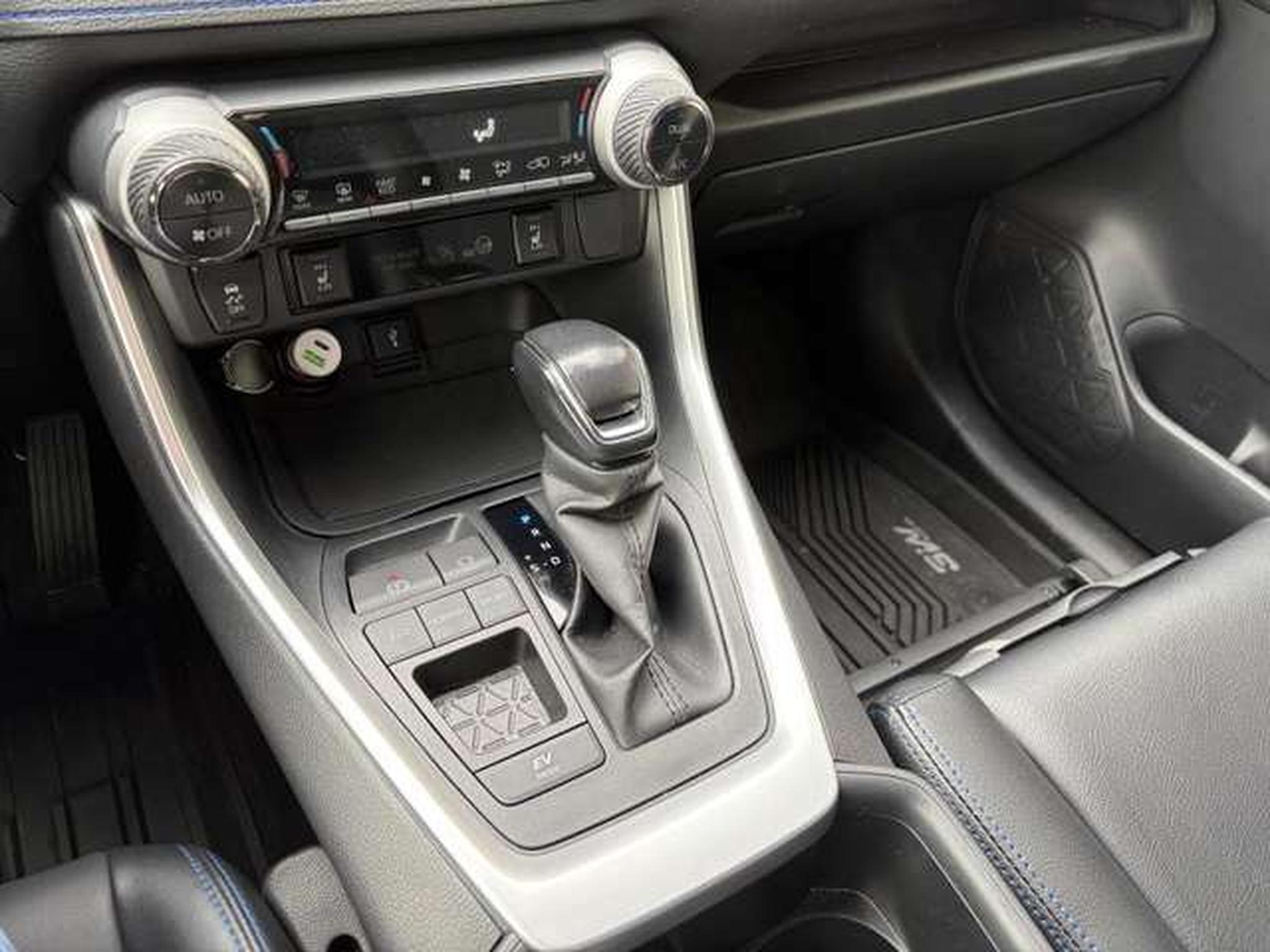 Toyota RAV 4 – Image 6