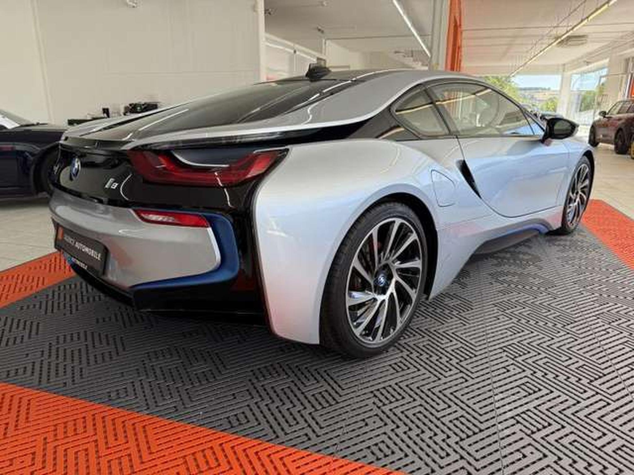 BMW i8 – Image 13