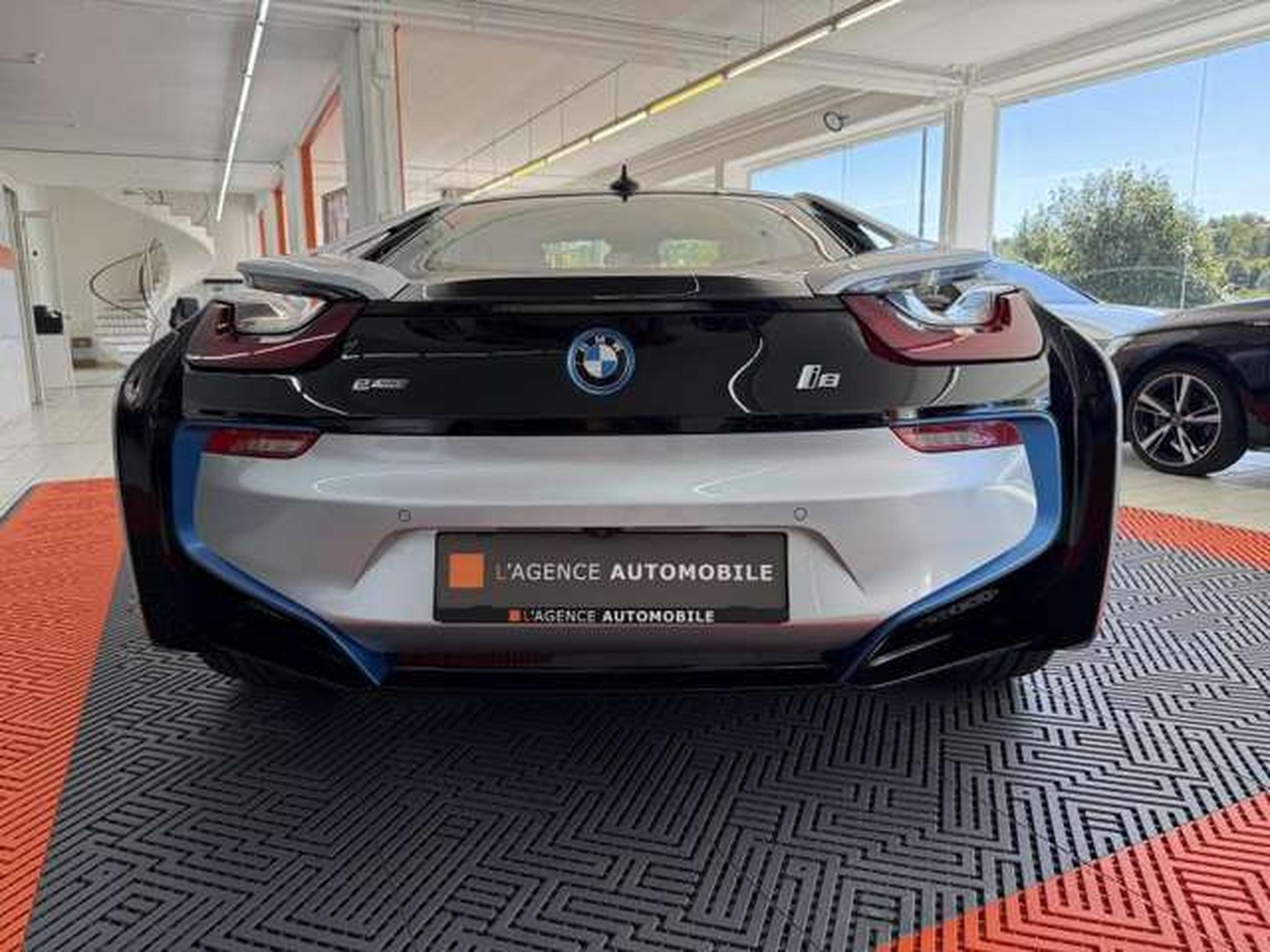 BMW i8 – Image 12