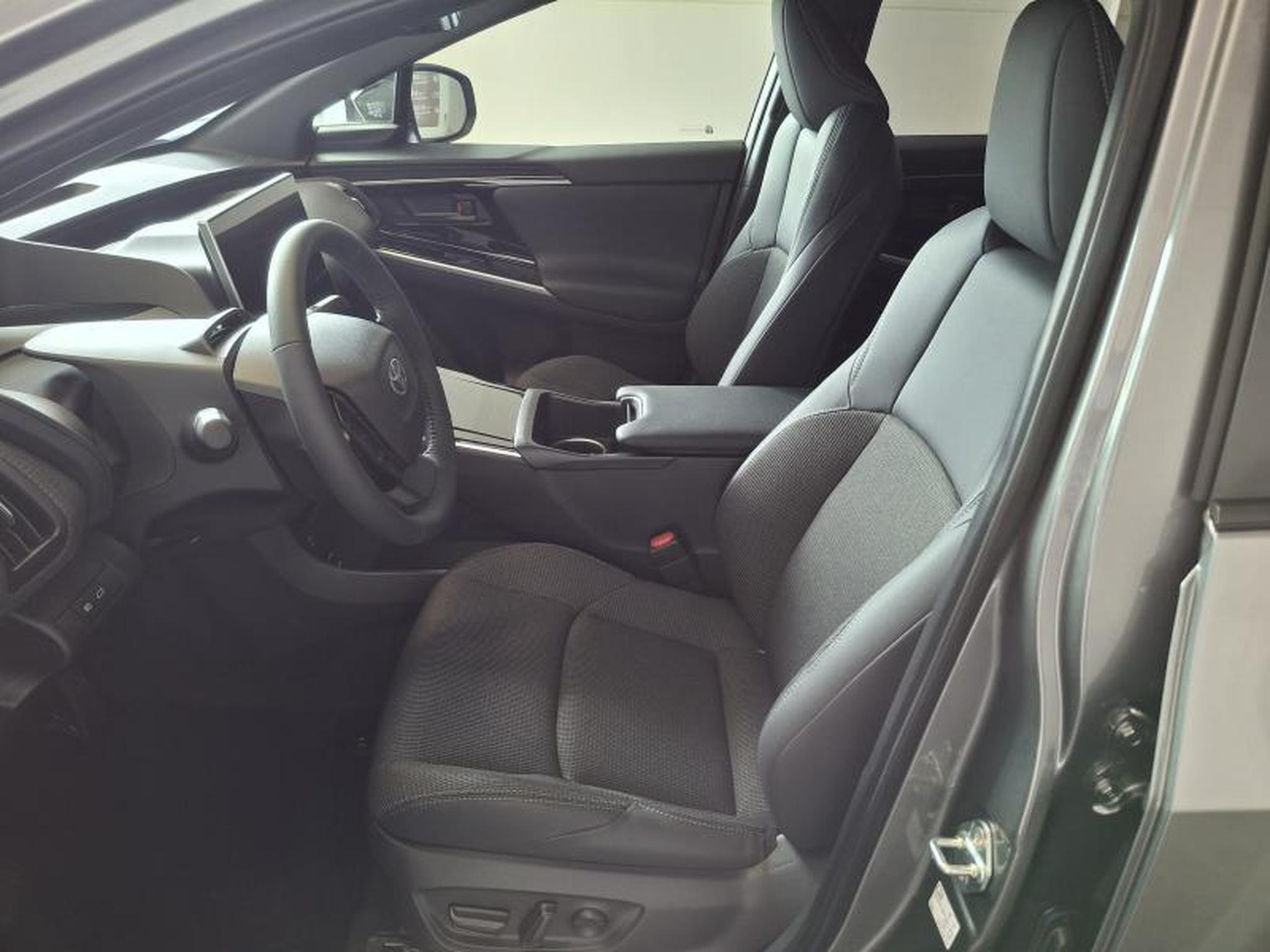 Toyota bZ4X – Image 9