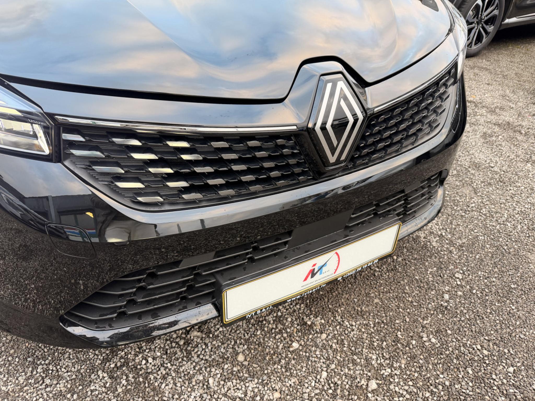 Renault Clio – Image 11