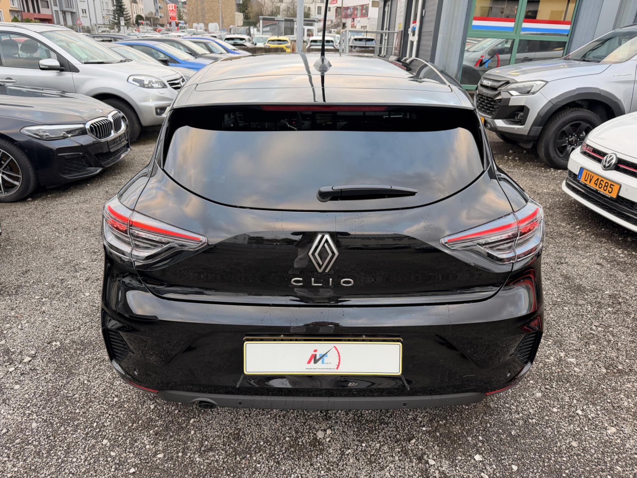 Renault Clio – Image 5