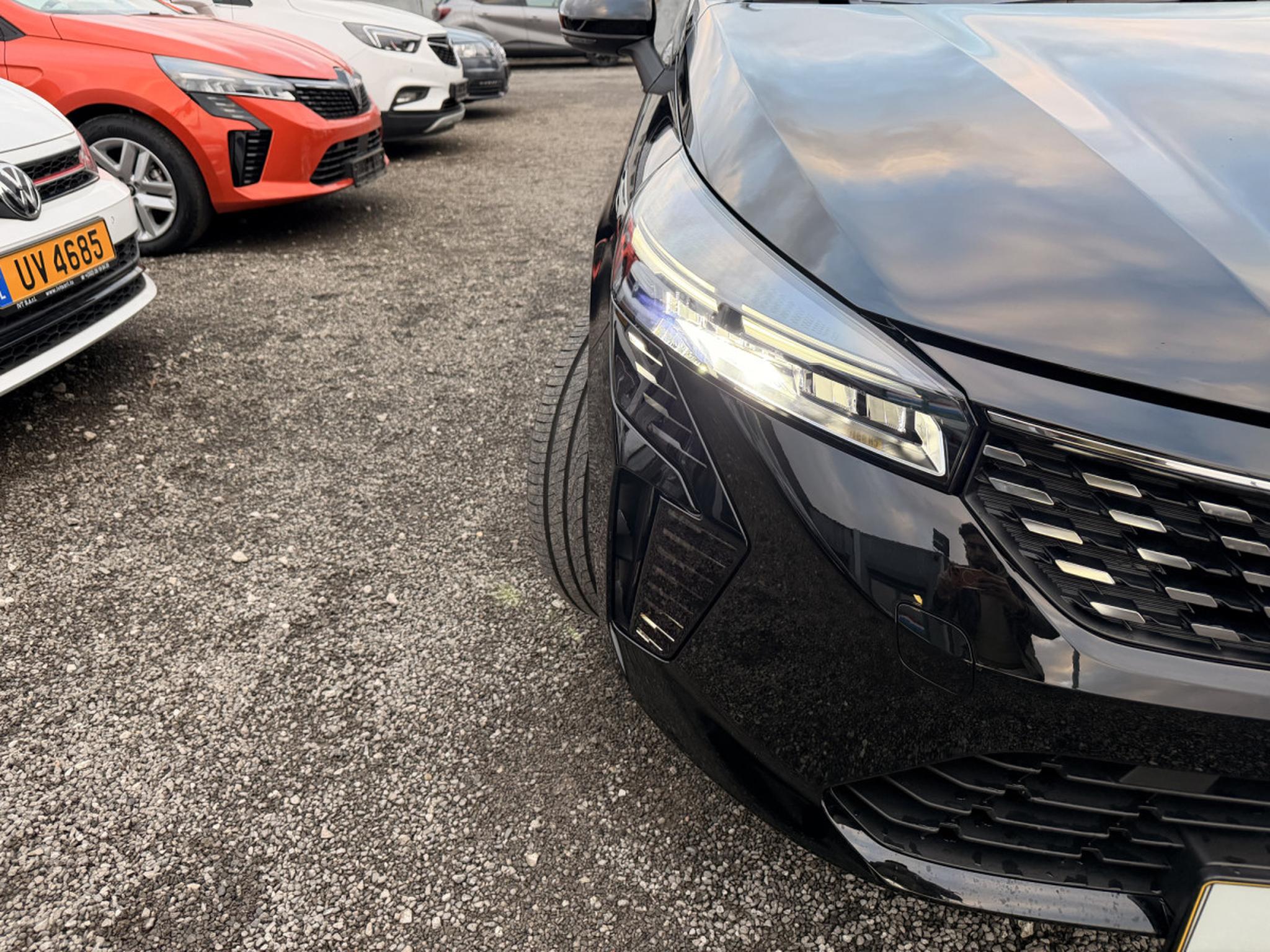 Renault Clio – Image 10