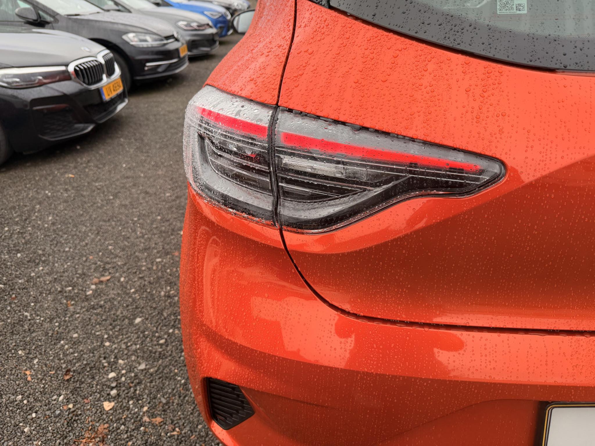 Renault Clio – Image 9