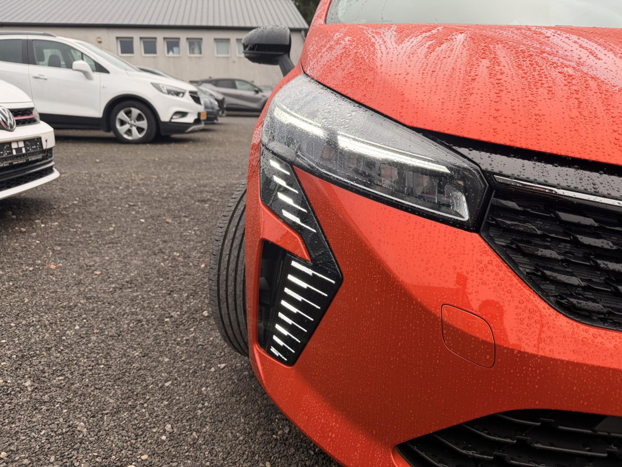 Renault Clio – Image 10