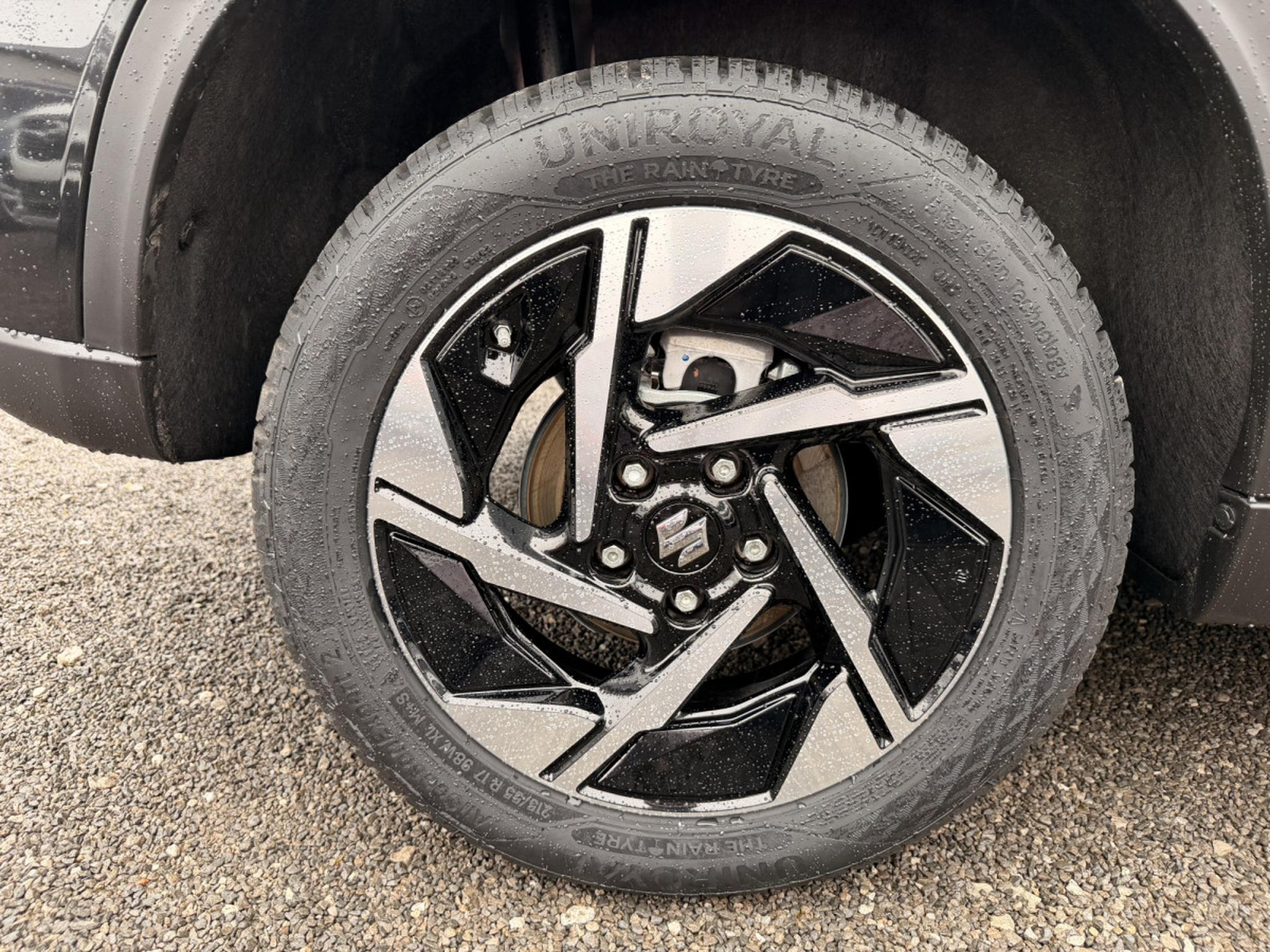 Suzuki Vitara – Image 11