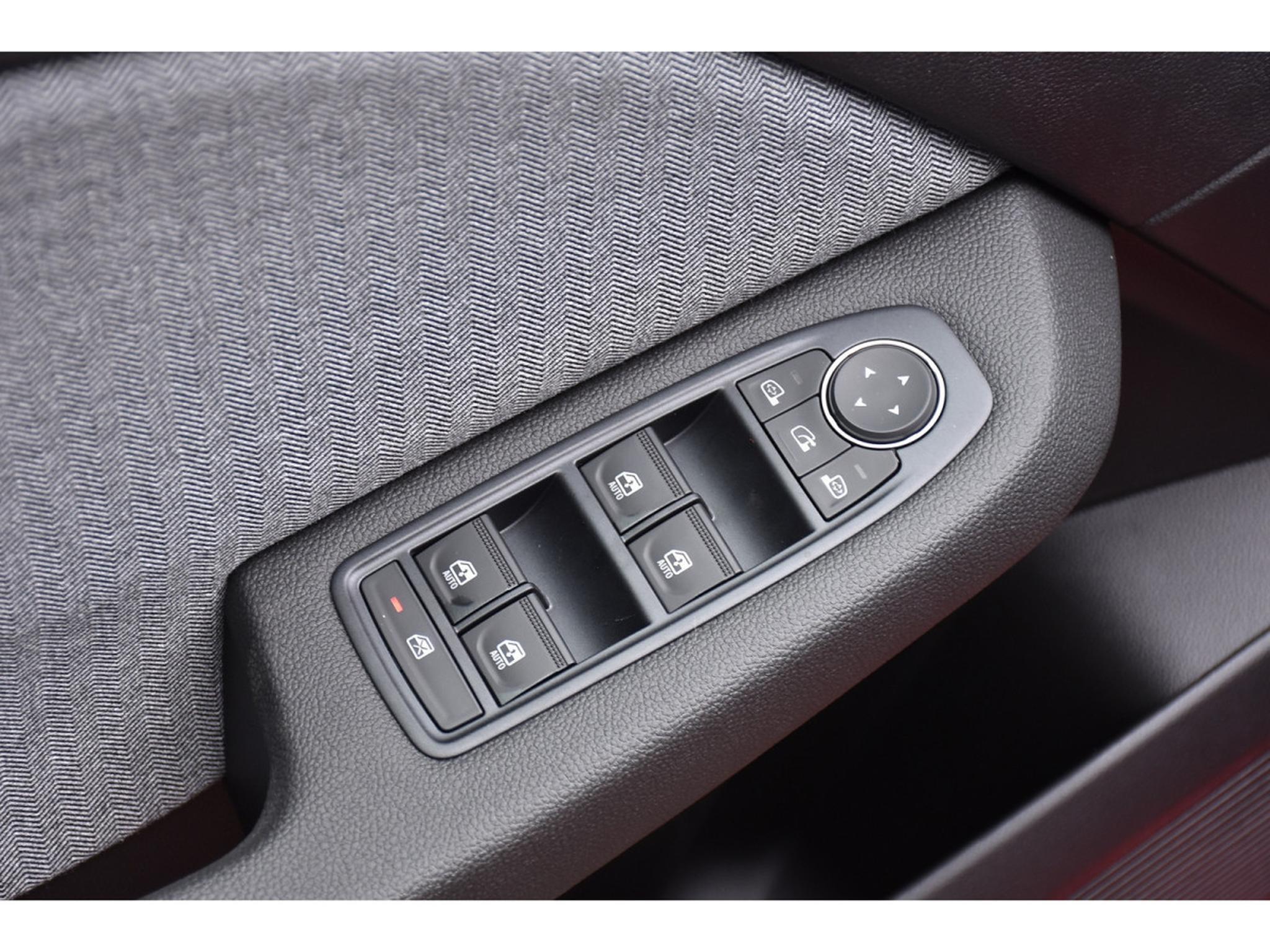 Renault Clio – Image 3