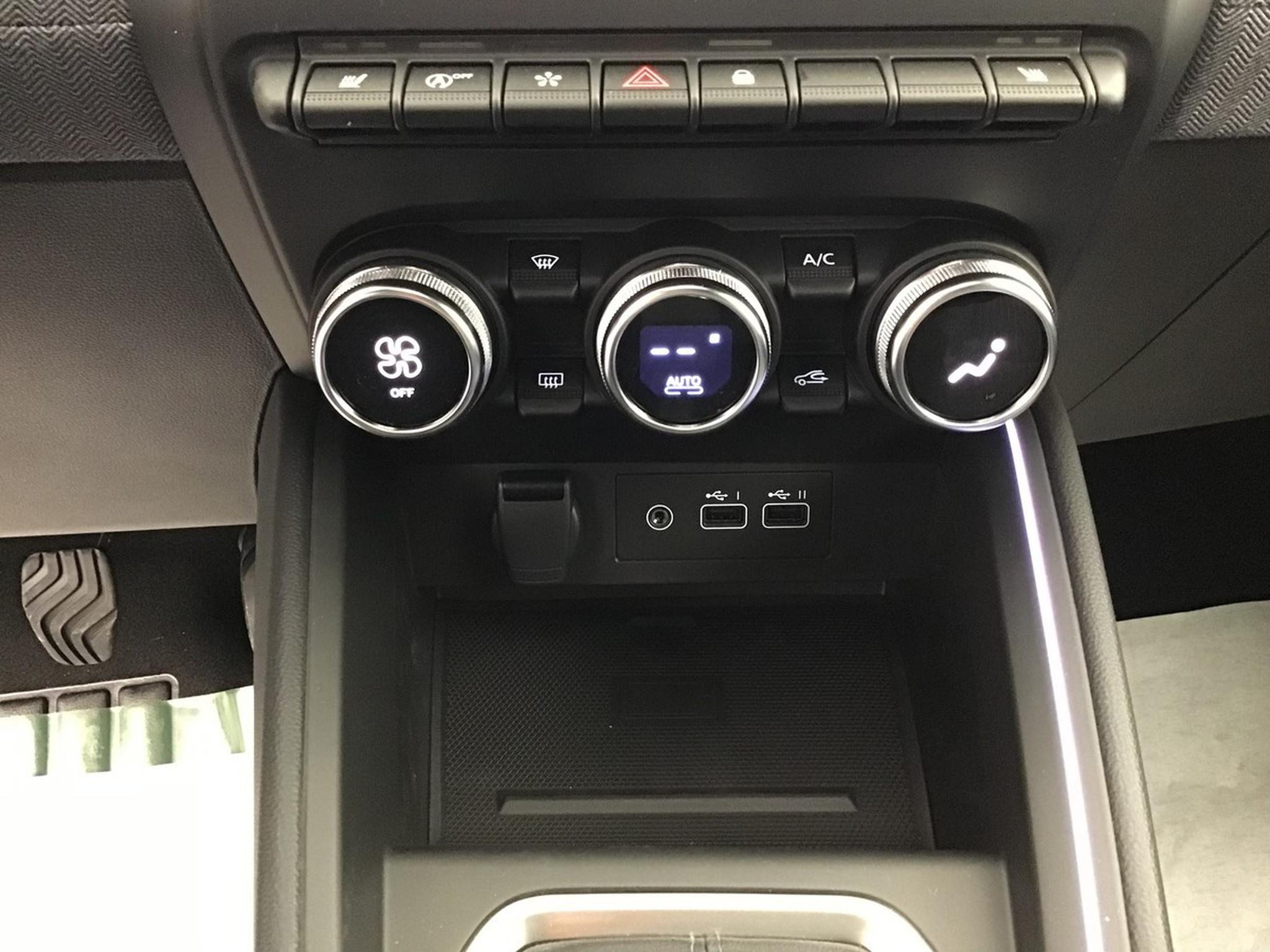 Renault Clio – Image 5