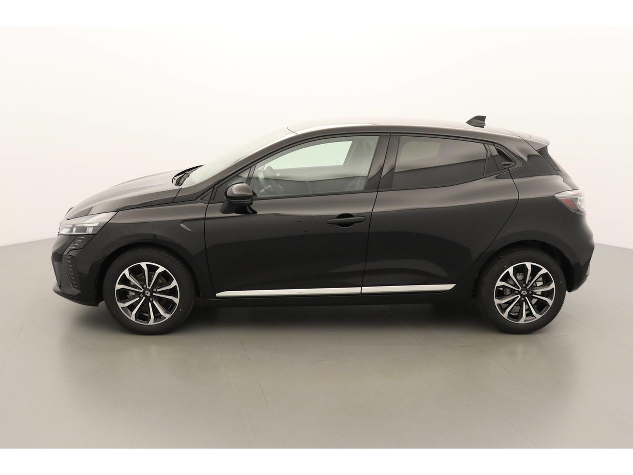 Renault Clio – Image 17