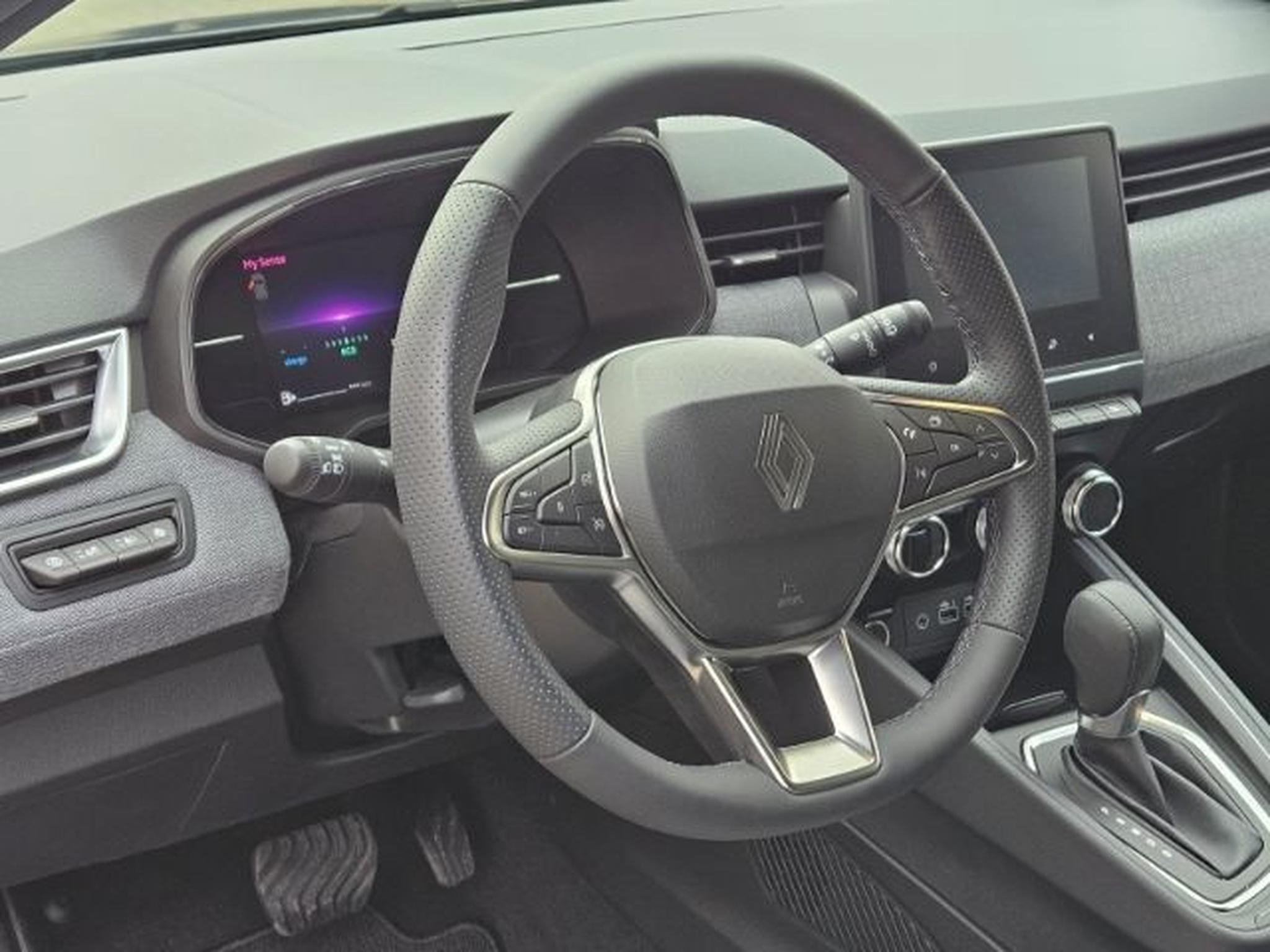 Renault Clio – Image 13