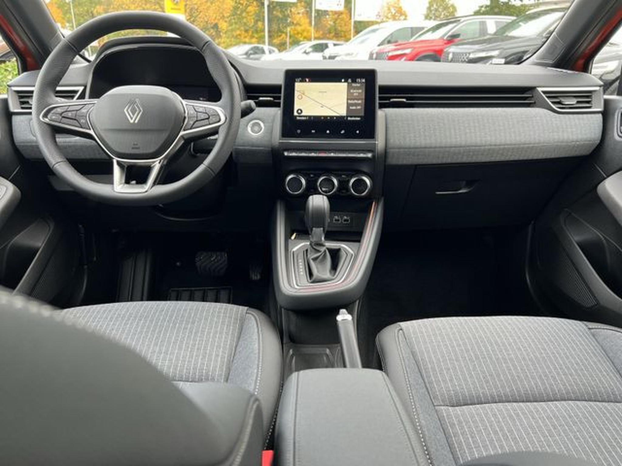 Renault Clio – Image 11
