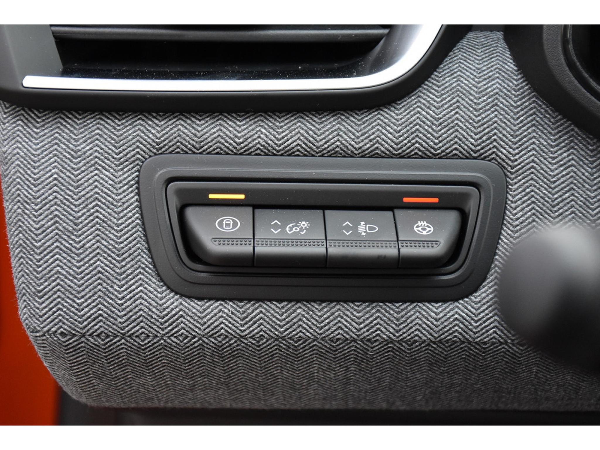 Renault Clio – Image 4