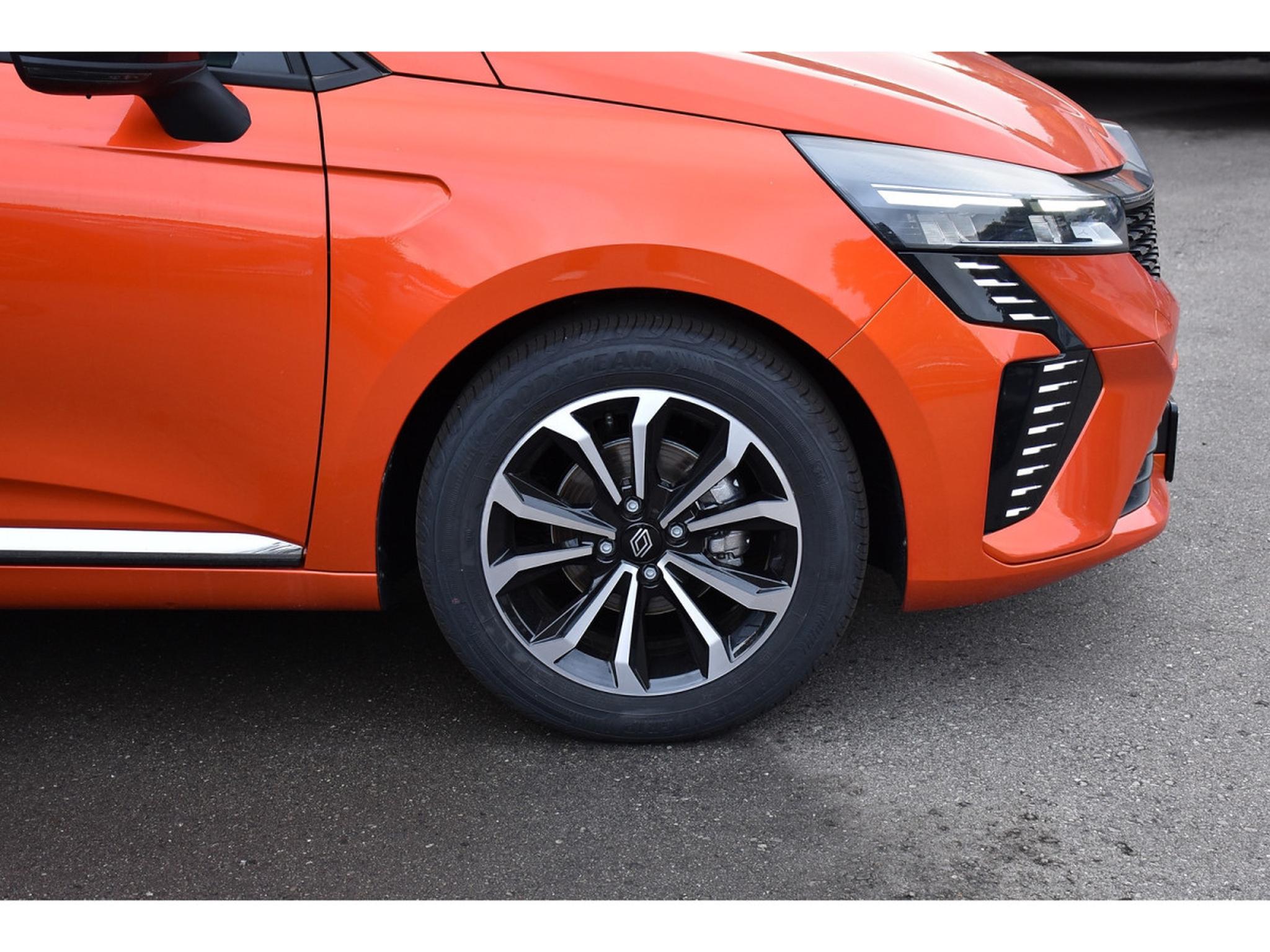 Renault Clio – Image 16