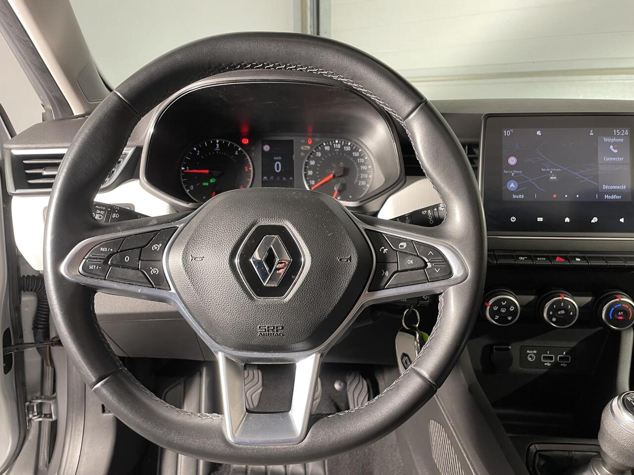 Renault Clio – Image 10