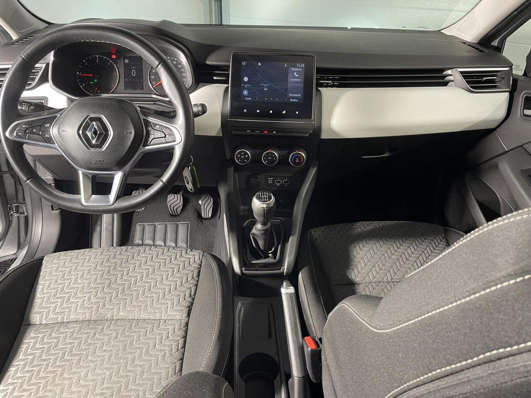 Renault Clio – Image 10