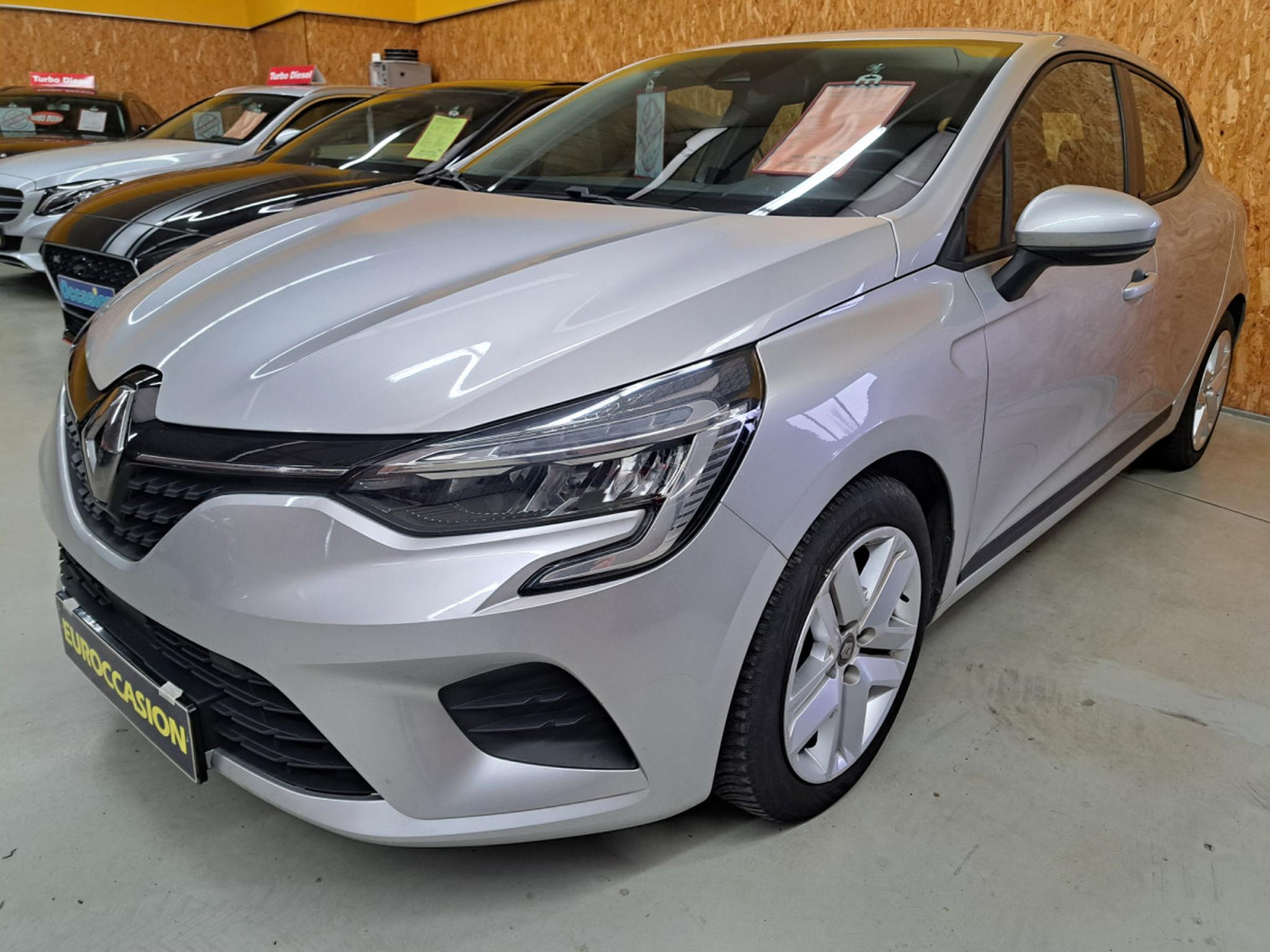 Renault Clio – Image 14