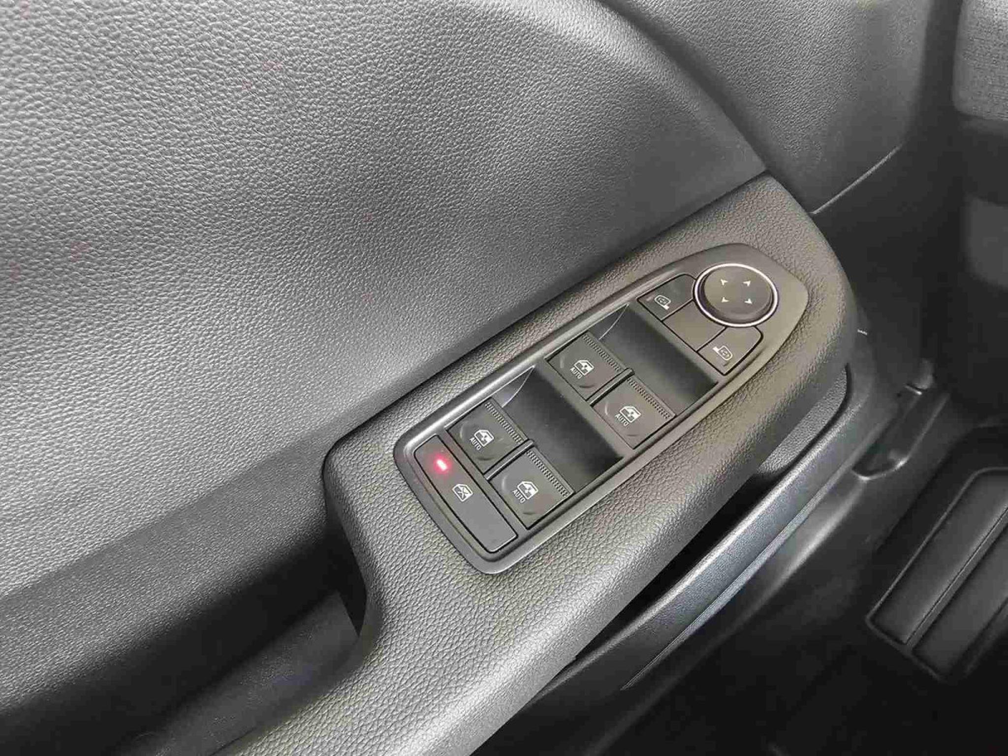 Renault Clio – Image 3