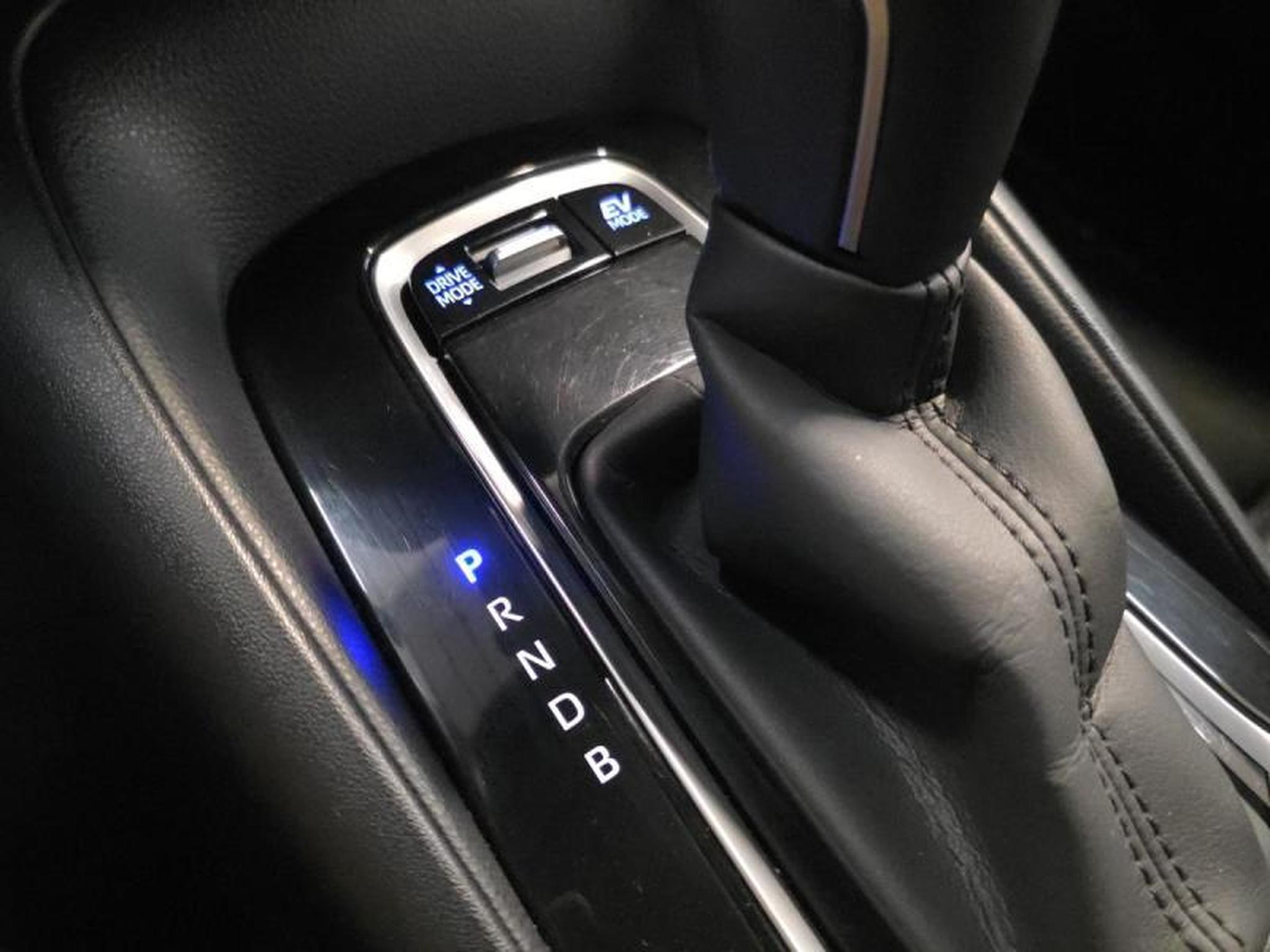 Toyota Corolla – Image 3