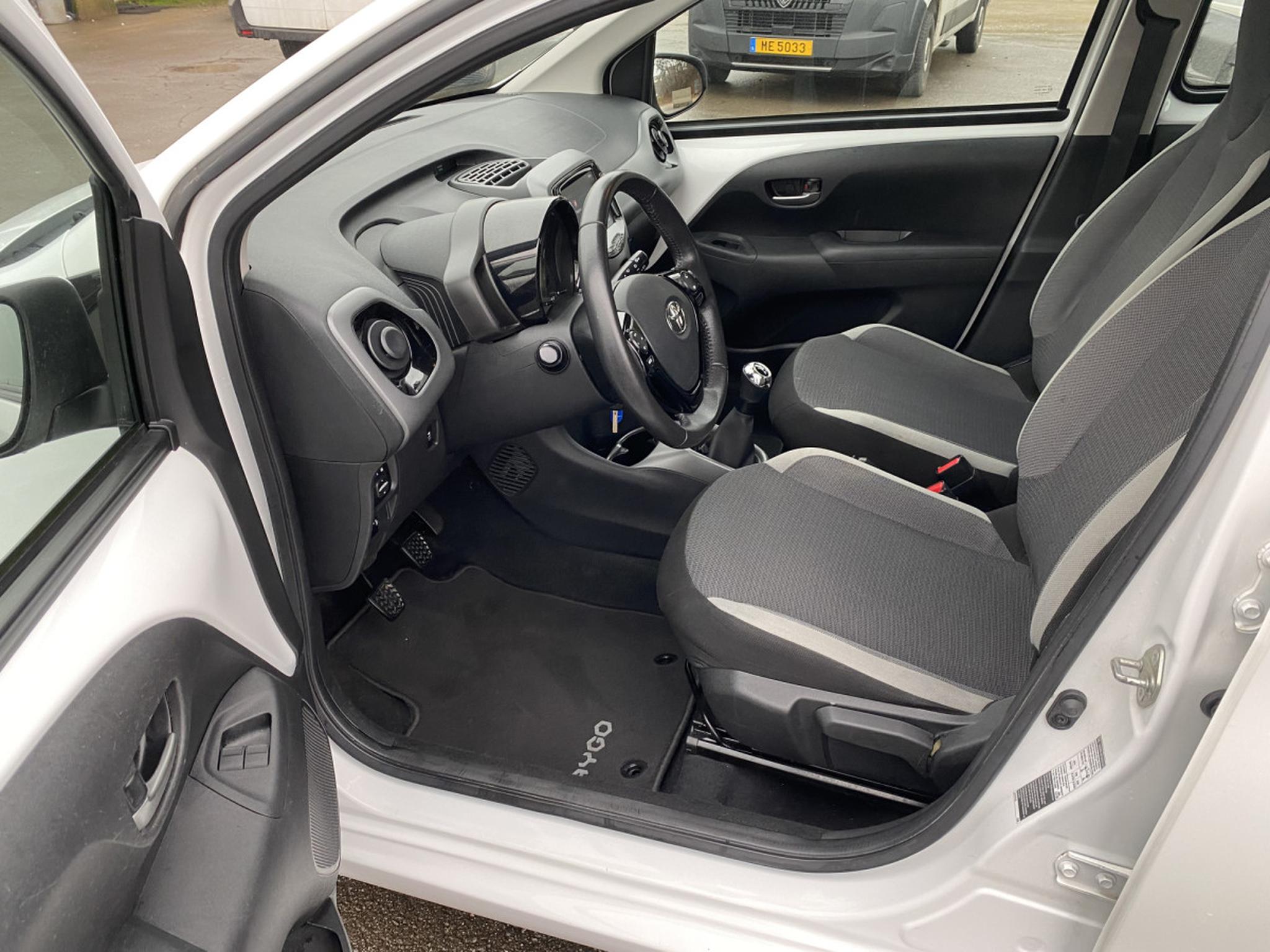 Toyota Aygo – Image 11