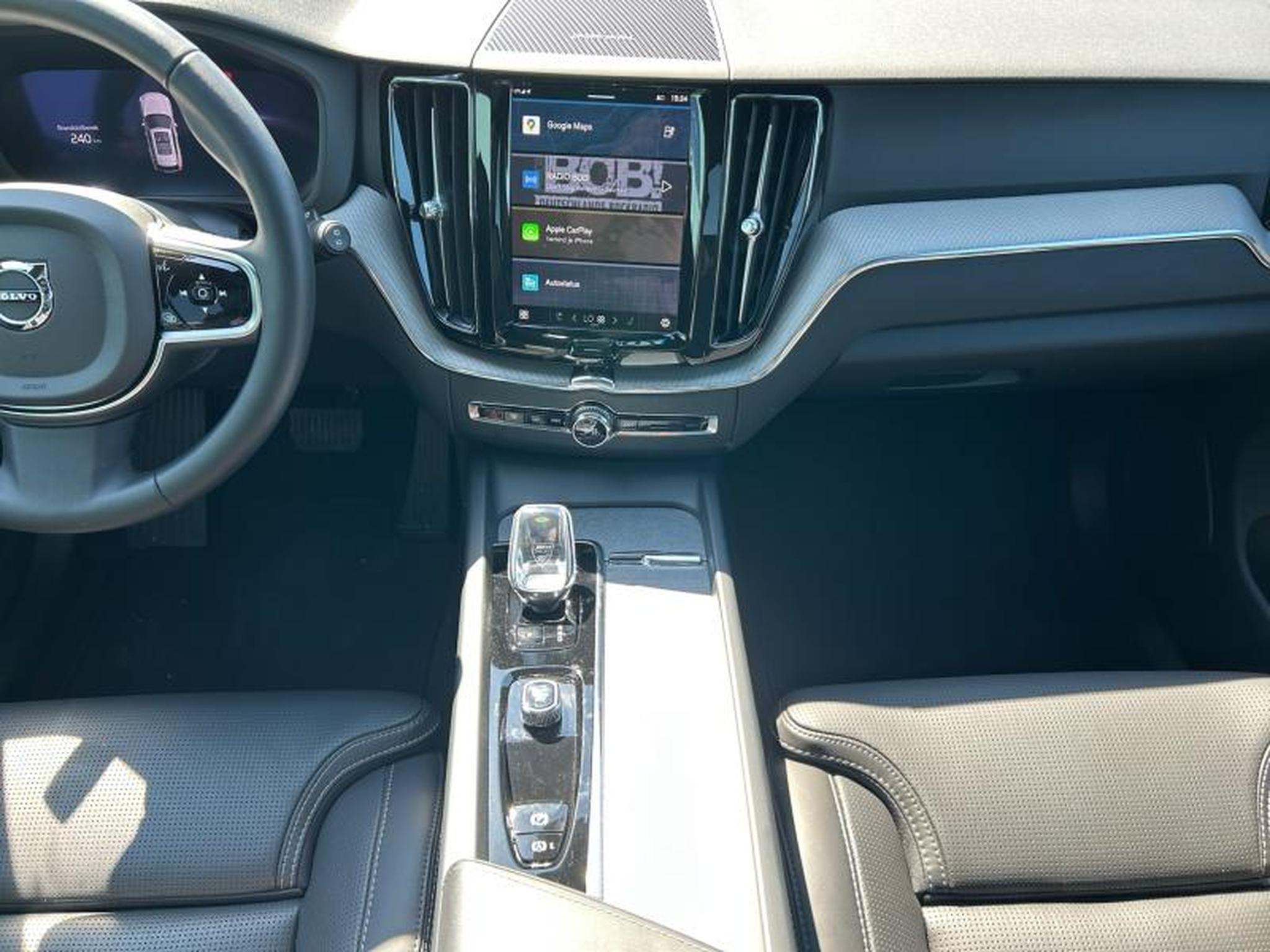 Volvo XC60 – Image 12