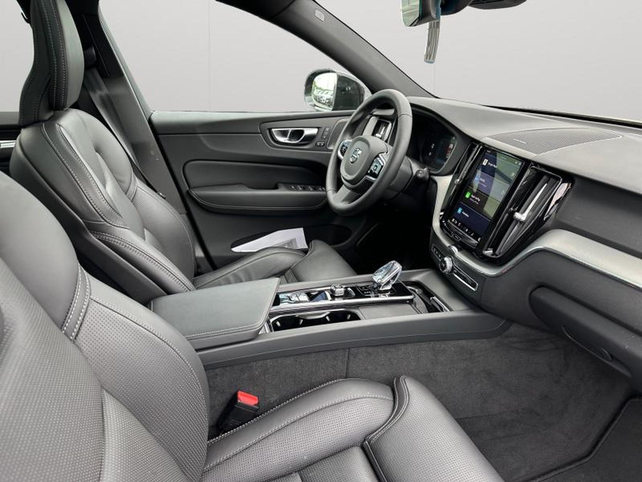 Volvo XC60 – Image 8