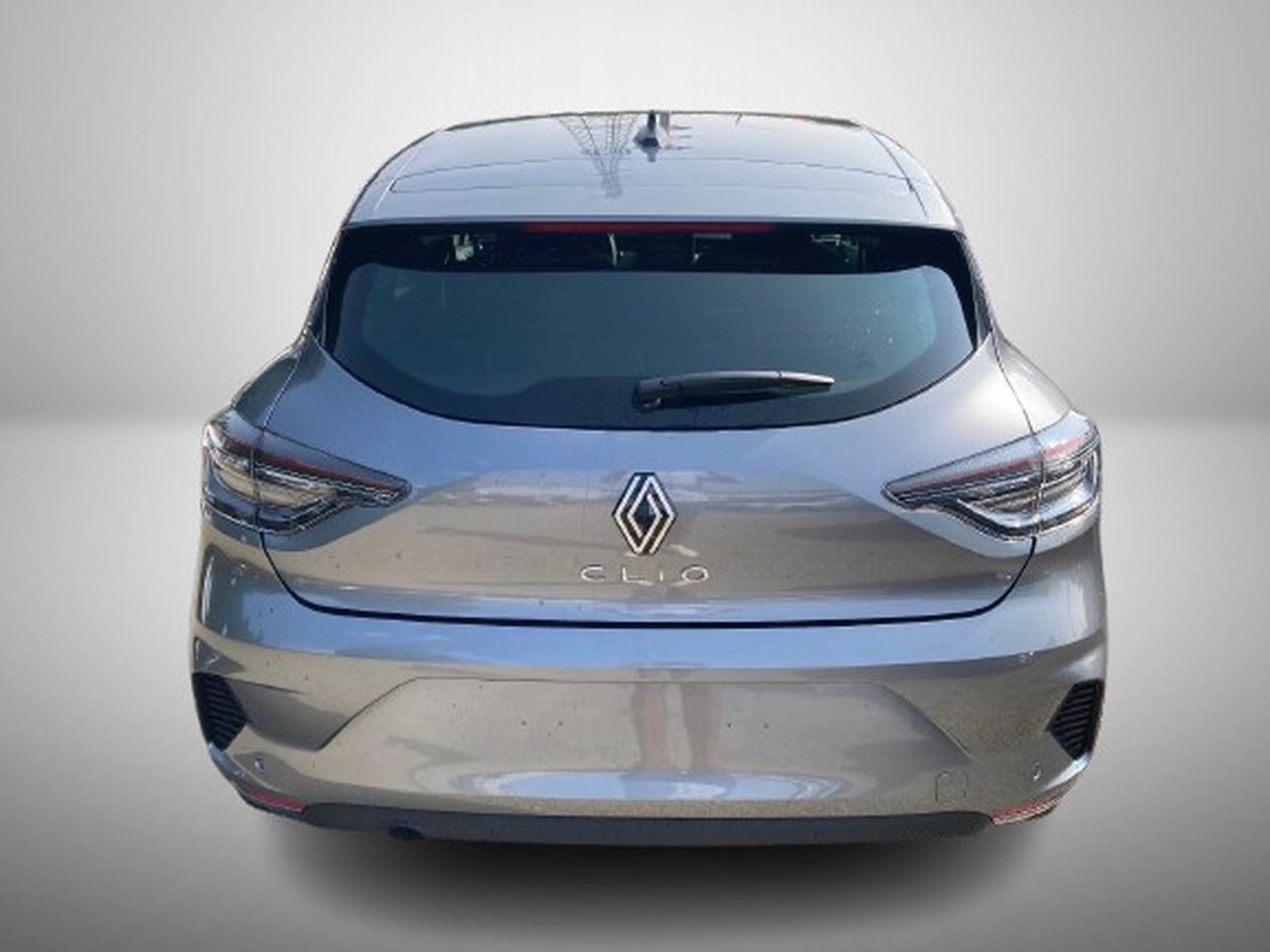 Renault Clio – Image 22