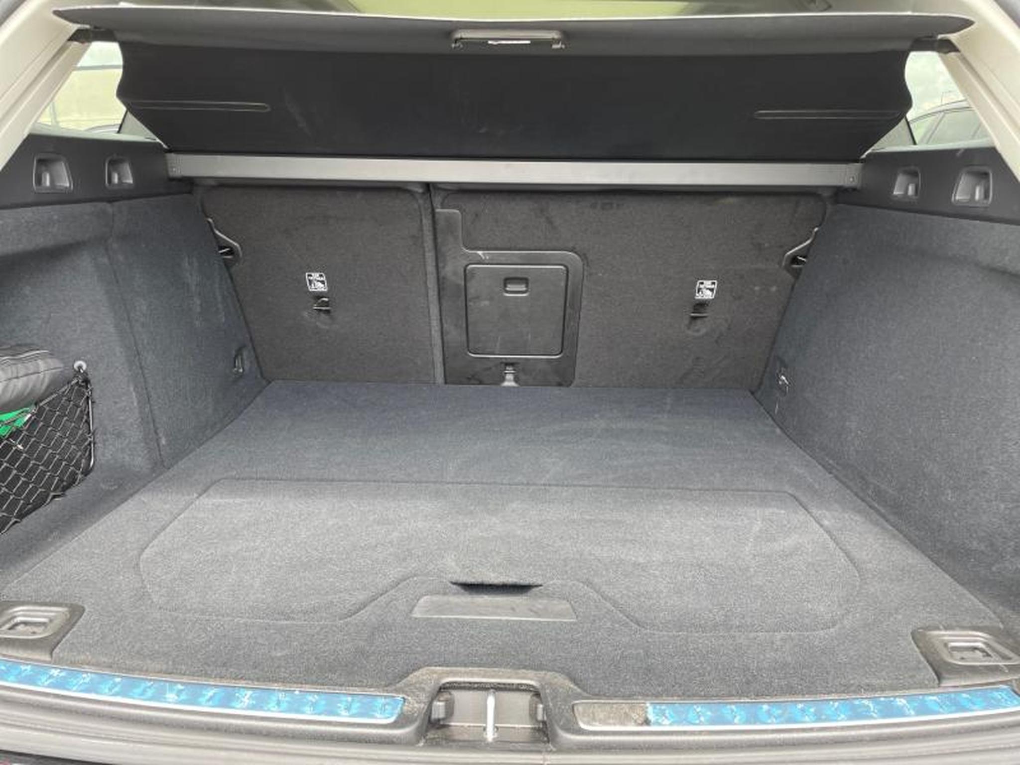 Volvo V60 – Image 17