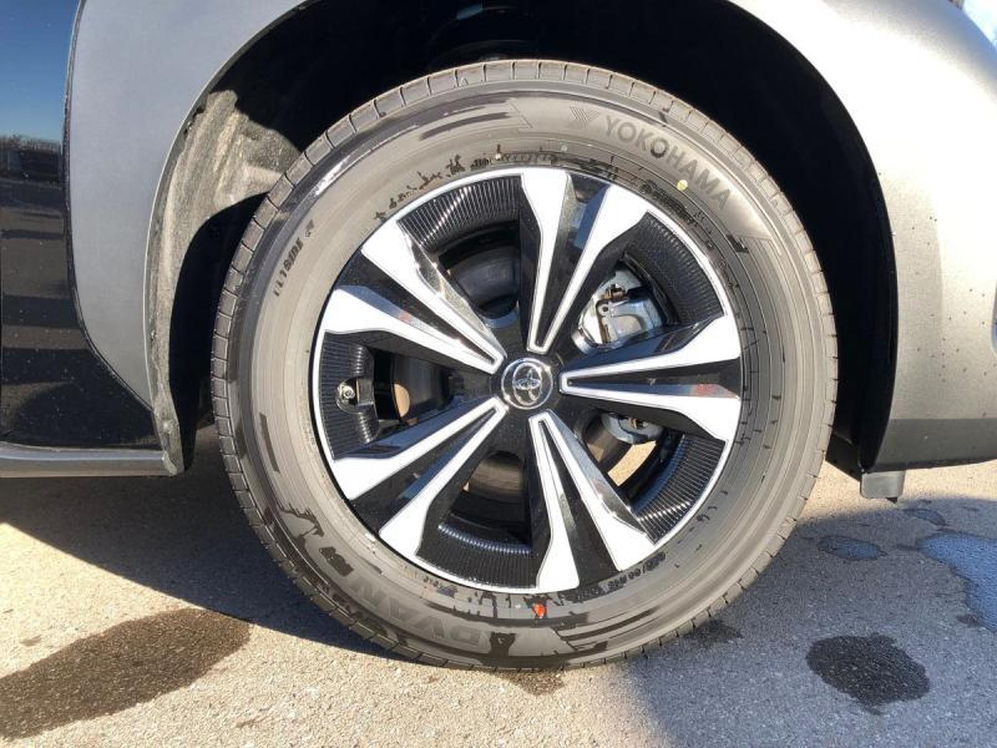 Toyota bZ4X – Image 11