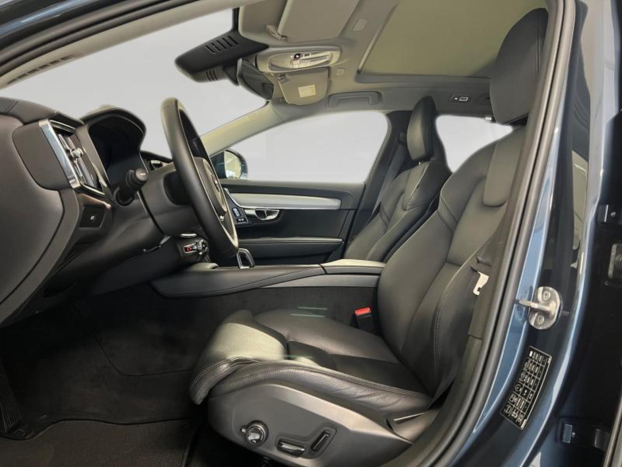 Volvo V90 – Image 37