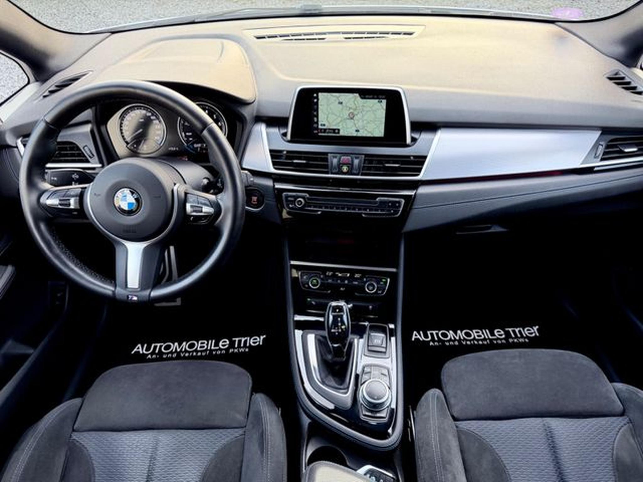 BMW 218 – Image 7