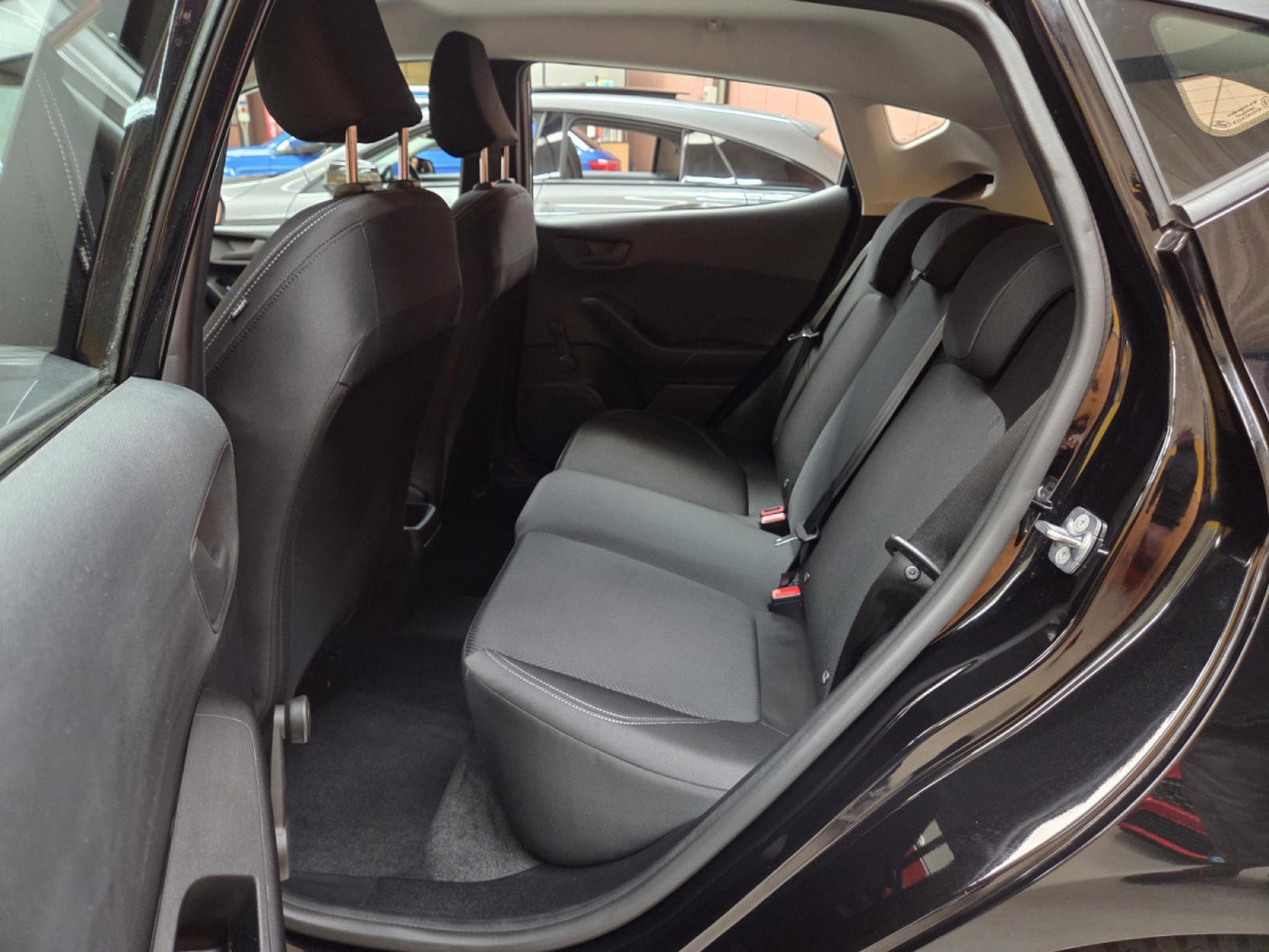 Ford Fiesta – Image 4