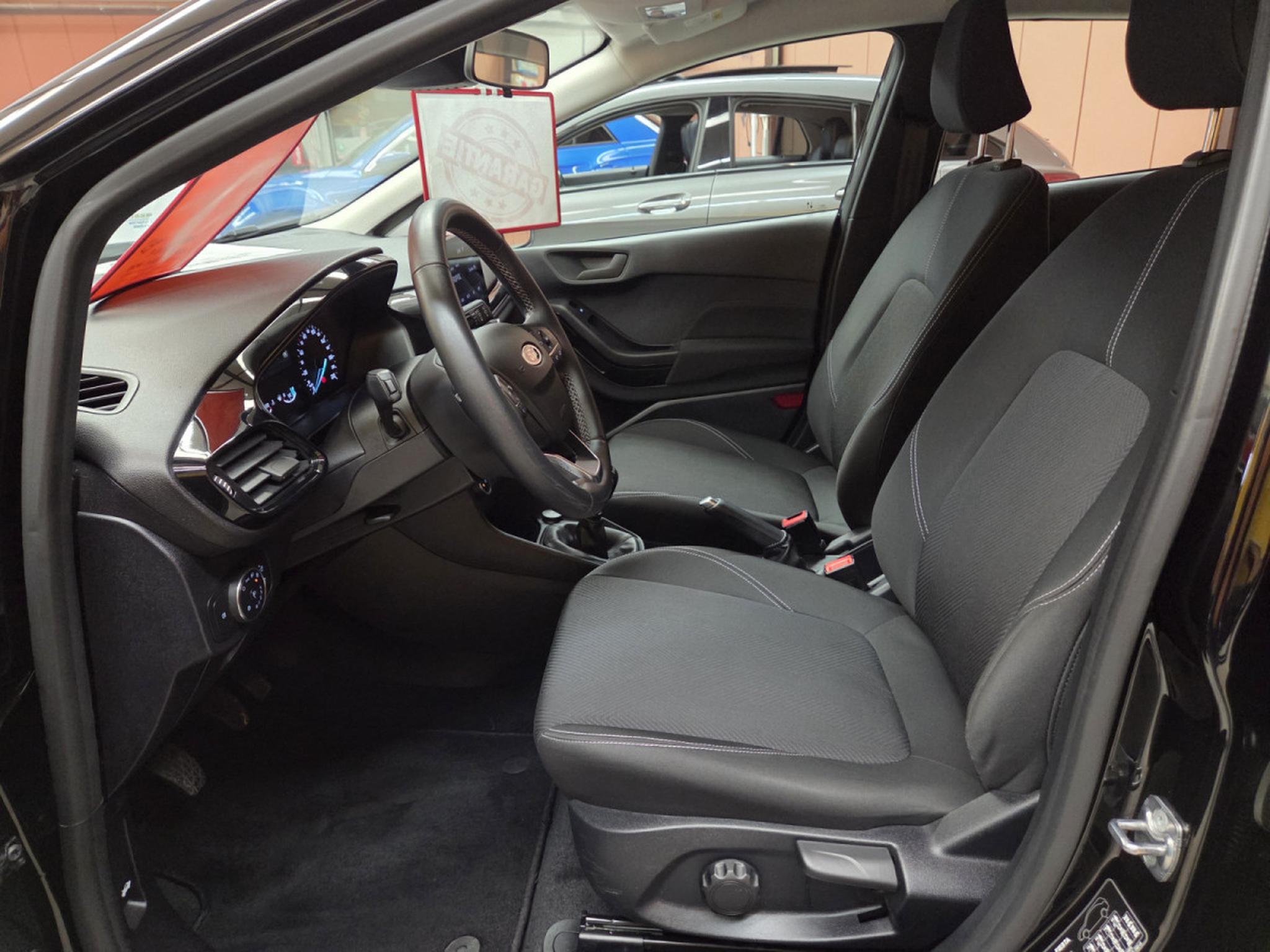 Ford Fiesta – Image 9