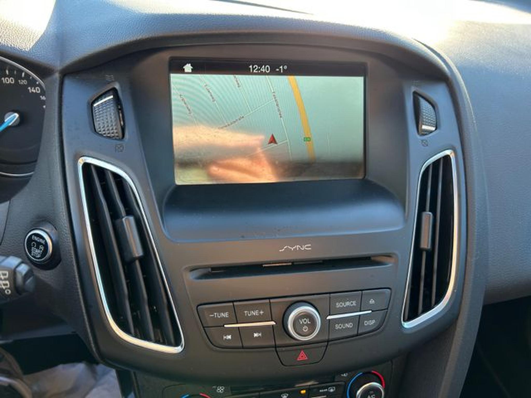 Ford Focus – Image 5