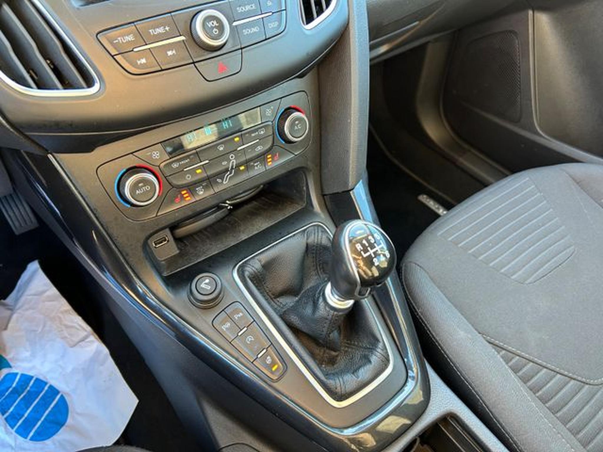 Ford Focus – Image 4