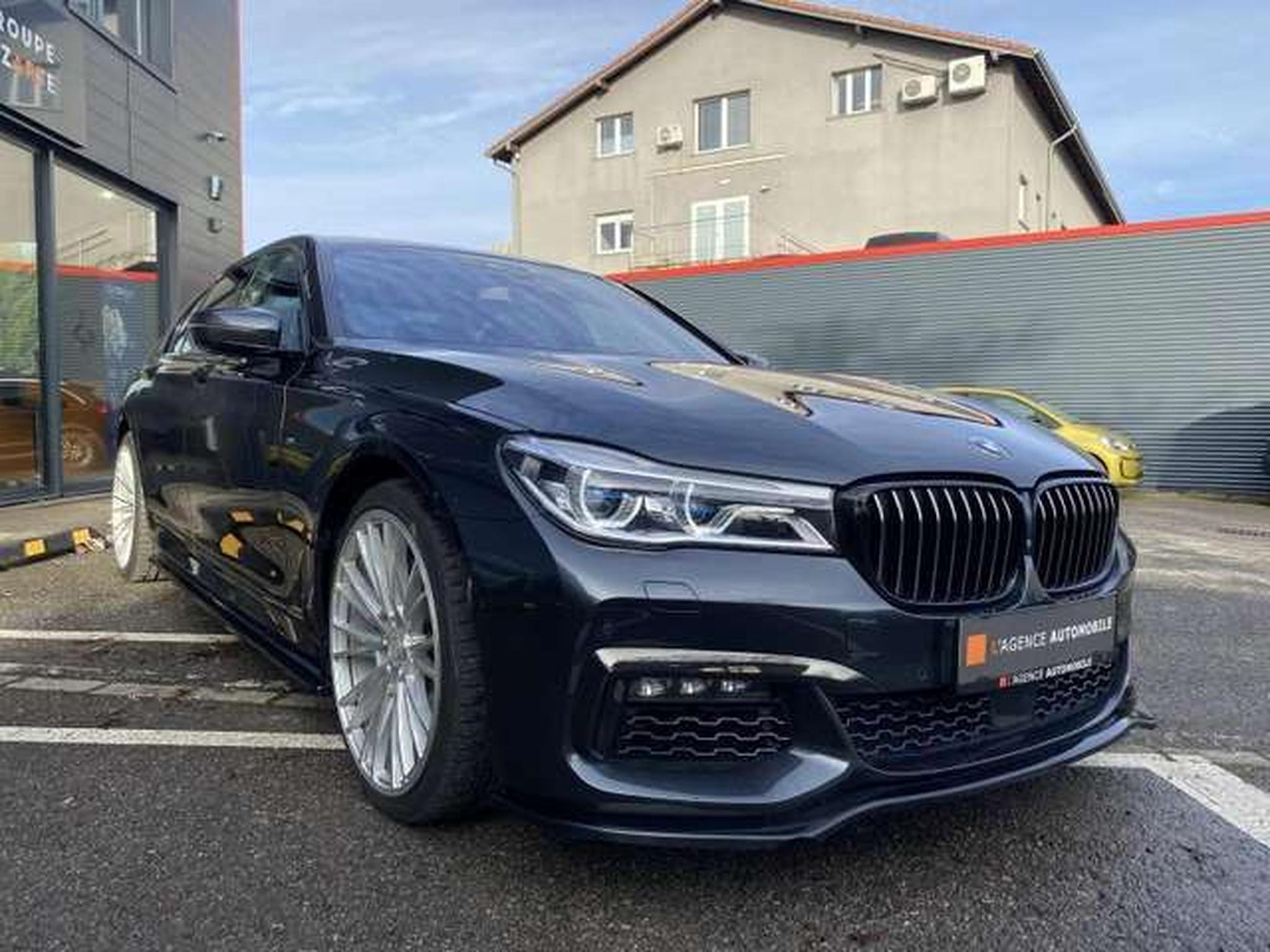 BMW 750 – Image 20